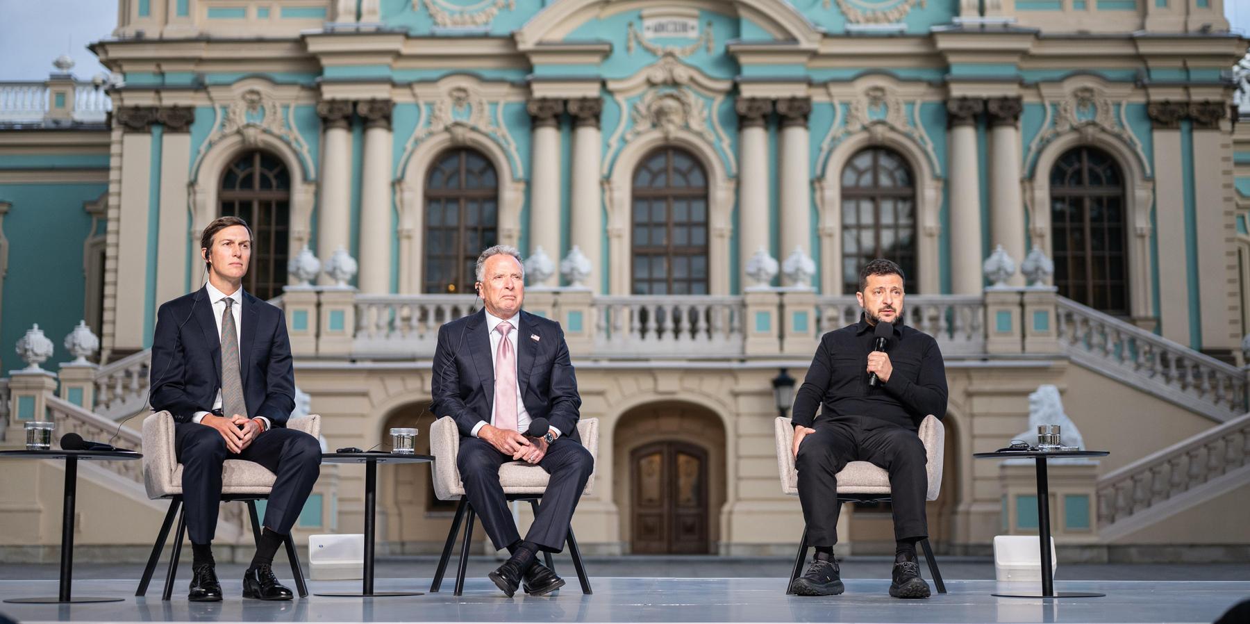 President of Ukraine Volodymyr Zelenskyy, US President Donald Trump’s Special Envoys Steve Witkoff and Jared Kushner (R to L) hold a joint news conference outside the Mariinskyi Palace following negotiations