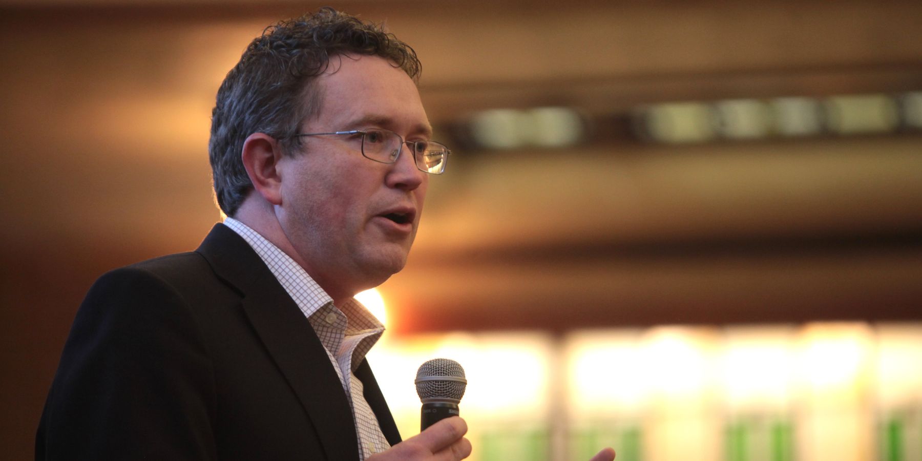 Tom Massie: Washington purposely blacking out Ukraine casualty data