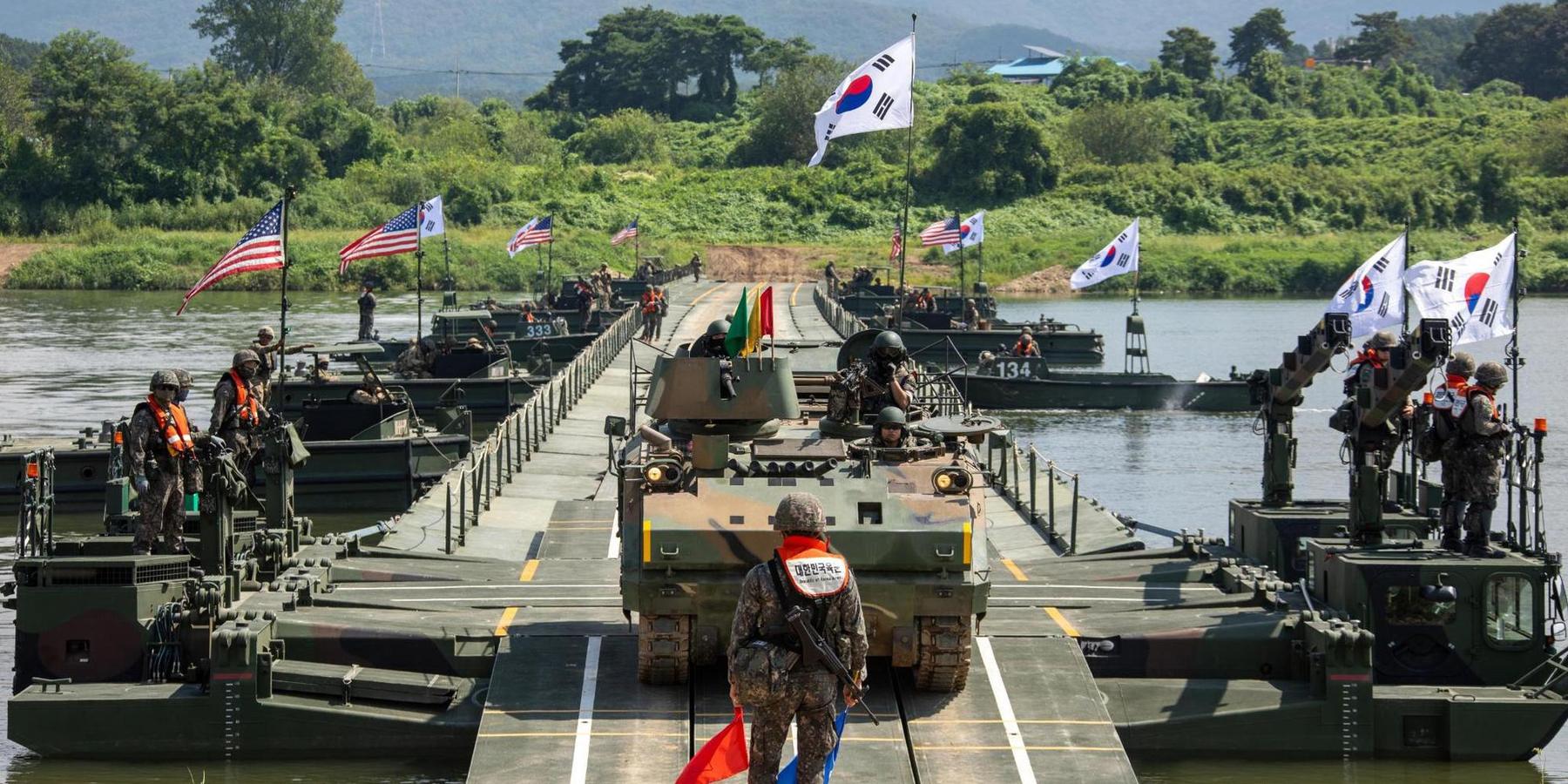 Republic of Korea soldiers during combined wet gap crossing training
