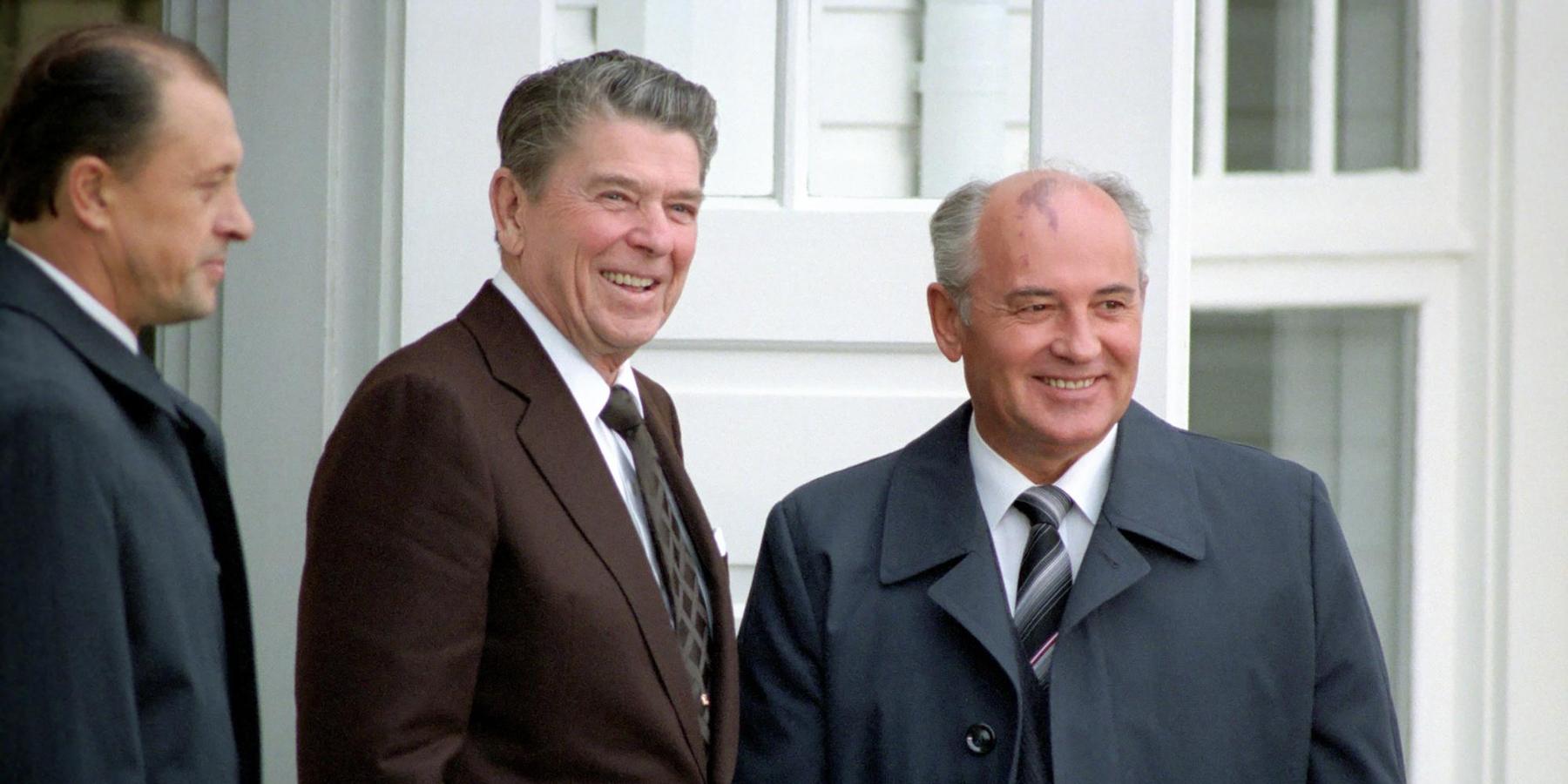 Ronald Reagan and Mikhail Gorbachev