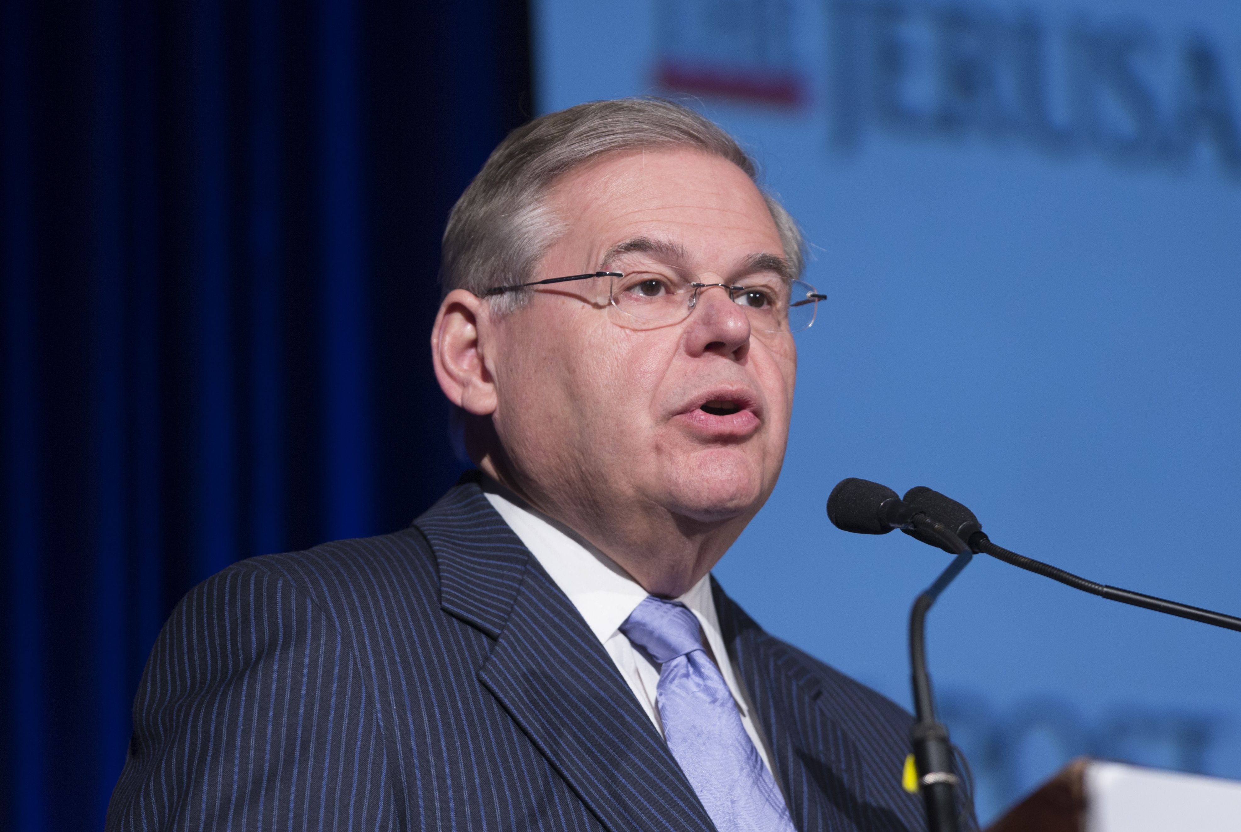 Donors to Dem senator's legal defense linked to ex-terror group