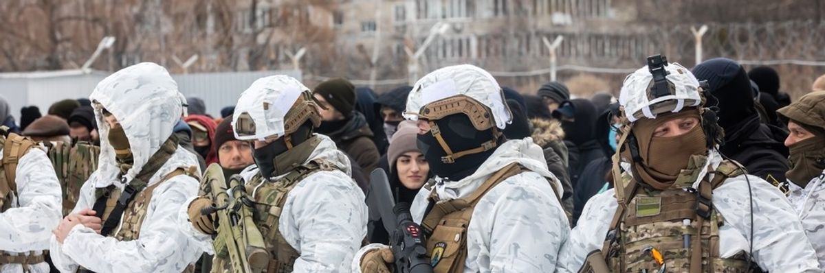 Shutterstock_2119615355