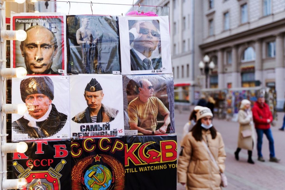 How do regular Russians feel about the war in Ukraine?