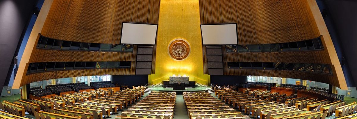 Shutterstock_84817906