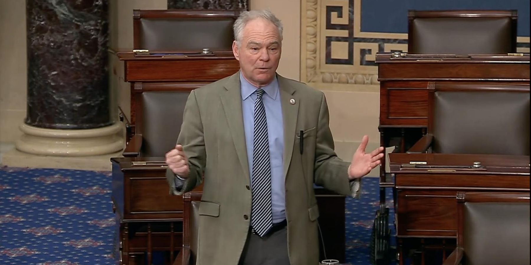 tim kaine war powers