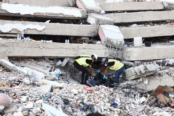 The earthquake sprung Trump's Venezuela trap