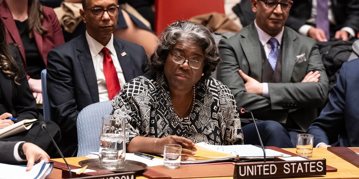 What makes a UN decision binding?