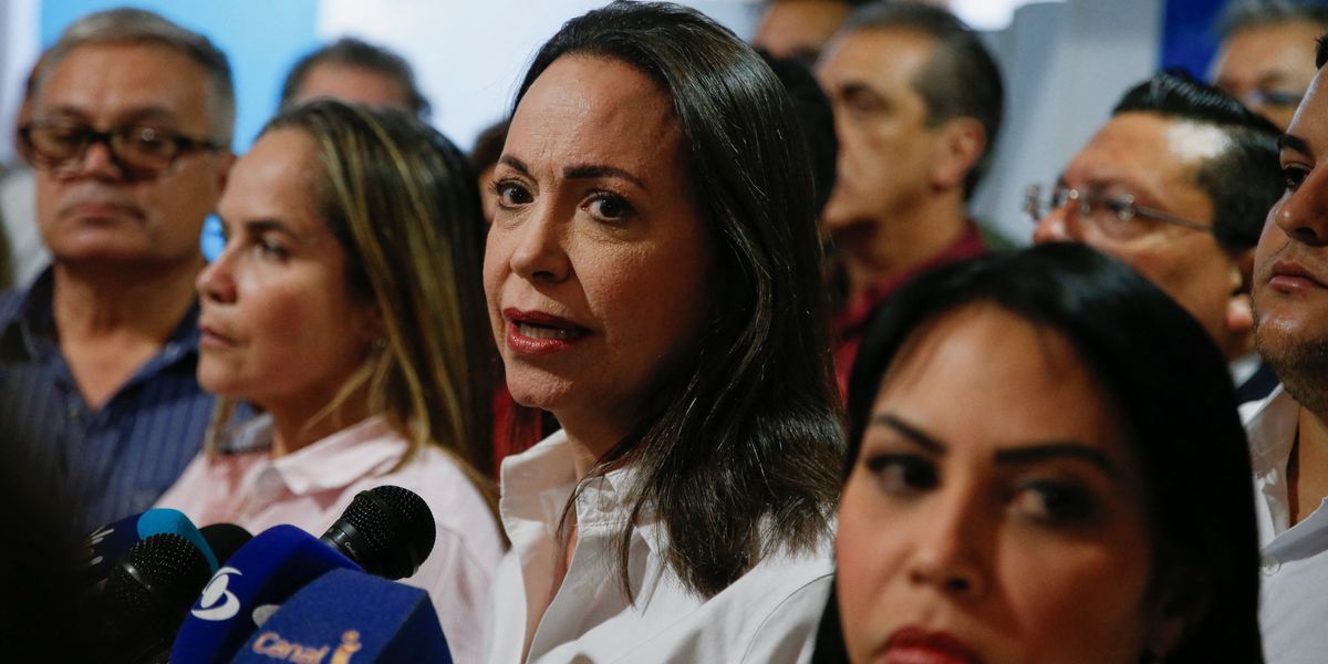 Candidate registration is becoming a purge of Maduro's opposition