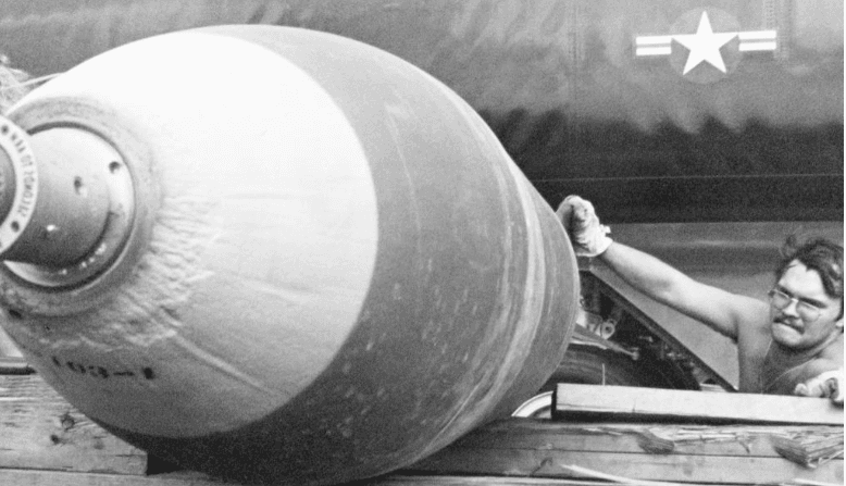 Vietnam Linebacker bombing