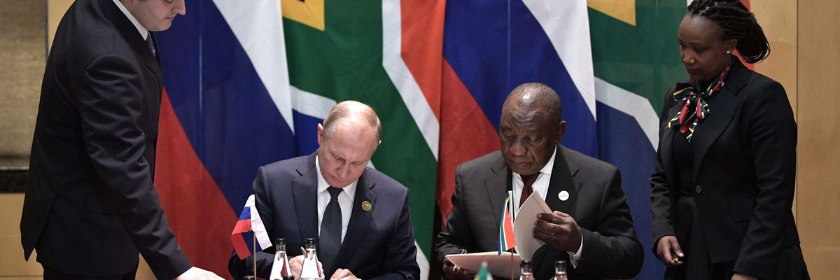 Vladimir_putin_and_cyril_ramaphosa_26_july_2018_4